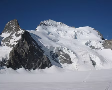 2013-06-24_02 Barre Noire et Ecrins