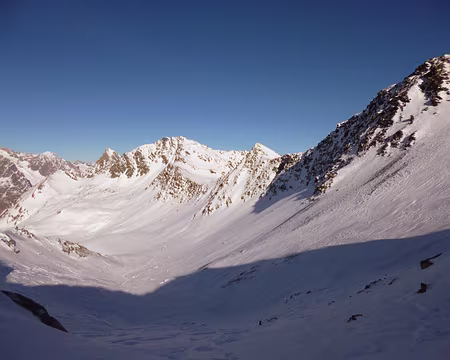 PXL020 La Chaux à la Fenêtre d'en Haut, en face Monts Telliers