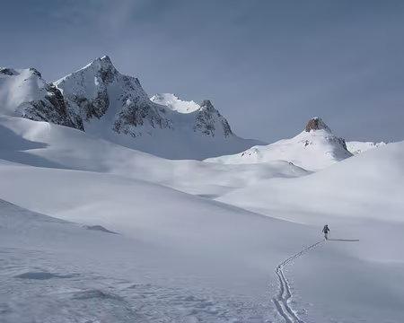 021 Montée vers la Pointe de la Combe Neuve