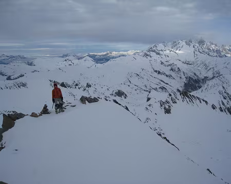 026 Au sommet de la Pointe de la Combe Neuve