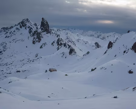 044 Pierra Menta et refuge de Presset