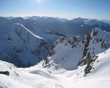 100 Au sommet de la Pointe du Dard (2489 m)