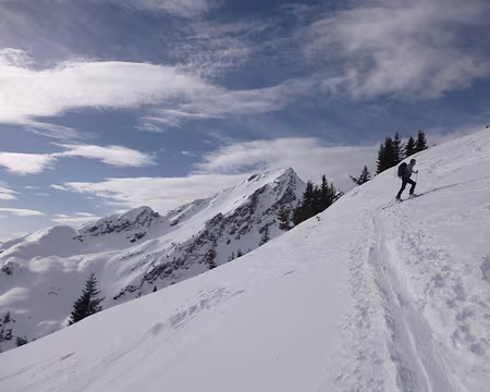PXL006 Légette du Mirantin depuis la face E de Roche Plane