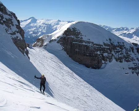 2014-03-17_49 Traversée vers la Cima Brenta E, le sommet W à l'arrière-plan