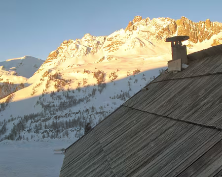 PXL008 vue du refuge Ricou