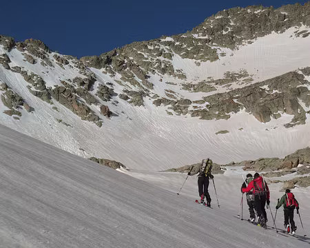 vers Tuca la Llantia (col NW) vers Tuca la Llantia (col NW)