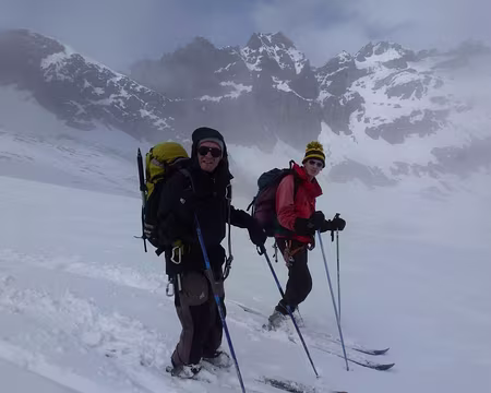 004z2606 Descente sur le glacier de la Golette, face sud de la Grande Traversière