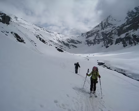 015 Arrivée au refuge Bezzi