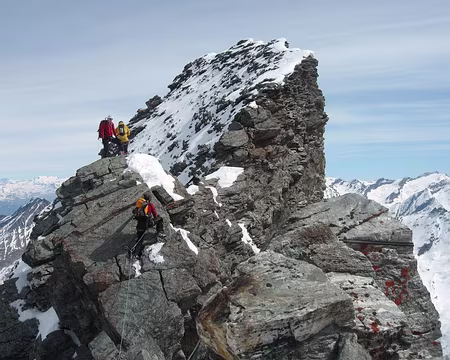106 Sur l'arête terminale de la Grande Rousse N
