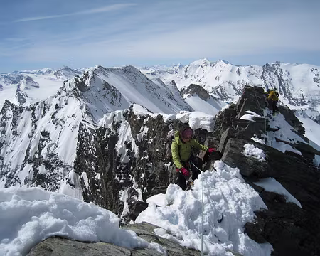 108 Sur l'arête terminale de la Grande Rousse N