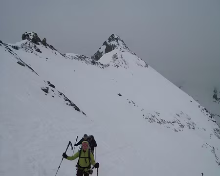 141 Arrivée au Col de la Grande Traversière, Pointe de Bassac Sud