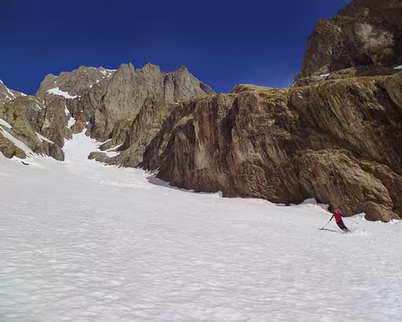 PXL012 Ski de rêve sous les vires à chamois