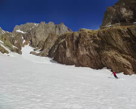 PXL012 Ski de rêve sous les vires à chamois