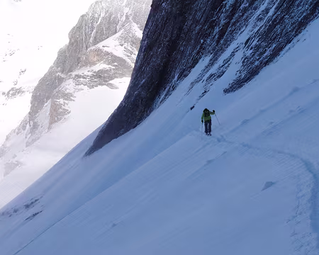 DSC03703 J4: Dent Parrachée