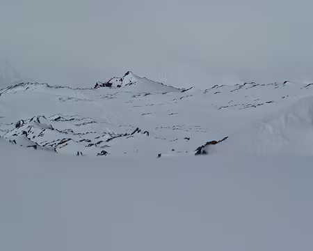 PXL035 Mais de nombreuses traces de coulées au dessus des barres...qui veut faire du tobogan?