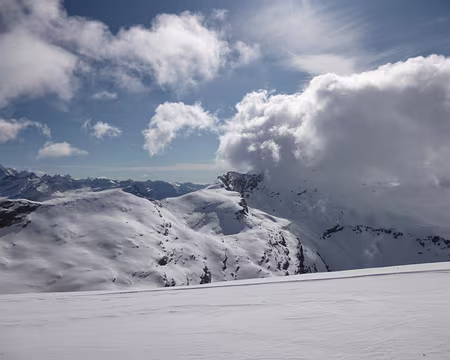 PXL031 La Levanna est dans les nuages depuis le sommet de l'Ouille de Gontière