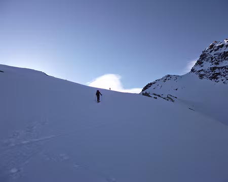 PXL053 En arrivant au col des Pariotes