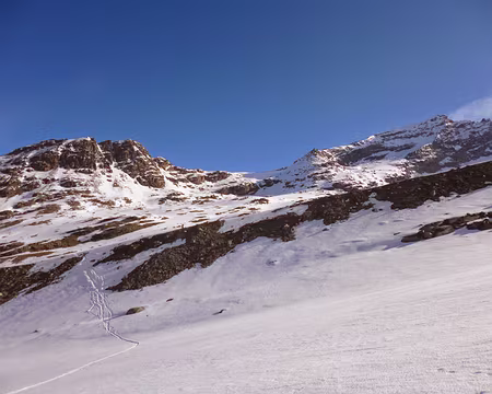 PXL057 Descente versant Sud du col des Pariotes