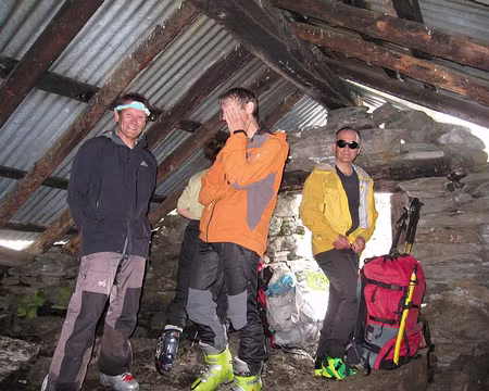 2014-05-22_05 Cabane pour s'abriter, Grenier de Corbassière, 1959 m