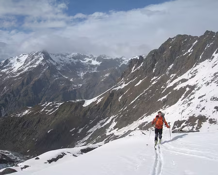 2014-05-22_09 Montée à la cabane FXB-Panossière, vers 2400 m