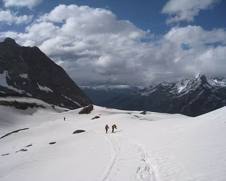 2014-05-22_11 Montée à la cabane FXB-Panossière, vers 2550 m