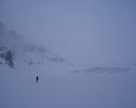 2014-05-24_01 Sur le glacier de Corbassière, on y croit !