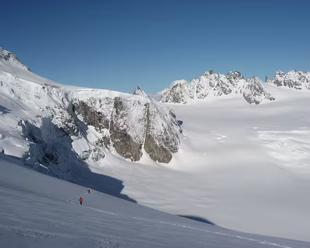 2014-05-24_16 Montée vers le Tournelon Blanc, les Maisons Blanches