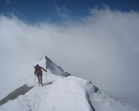 2014-05-24_33 Arrivée au sommet du Tournelon Blanc