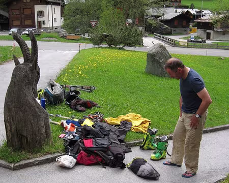 2014-05-25_65 Grand déballage à Fionnay