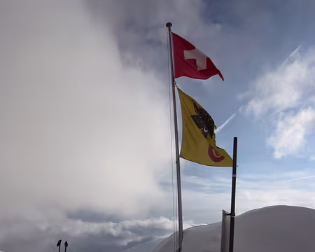 PXL010 J1: Albert Heim hutte, 2543m