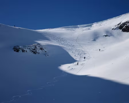 2015-02-08_24 Descente en face NE de Pene Lounque