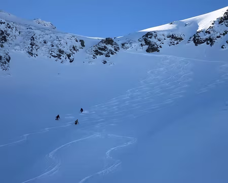 2015-02-08_28 Descente en face NE de Pene Lounque