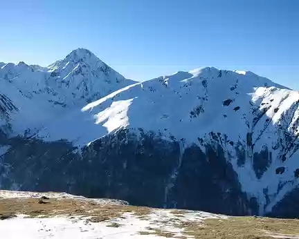 2015-02-09_27 Au sommet de Pla de las Pénès, Pic du Midi de Bigorre et Pene Lounque