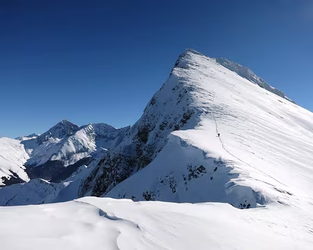2015-02-10_36 Descente du Pic de Montaigu par l'arête N