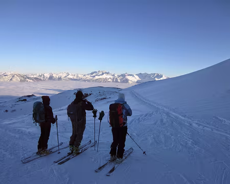 PXL032 Descente vers Berghaus Malbun