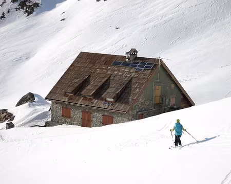 2015-03-01_41 Arrivée au refuge de Vens