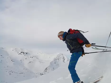 Yann détail de la sortie