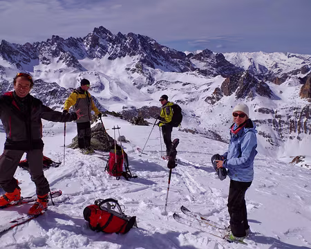 2015 03 29 - 283 Au col sous la pointe Basse de Mary