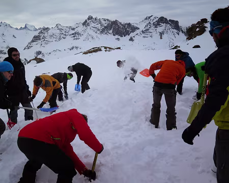 PXL009 construction d'un igloo sibérien