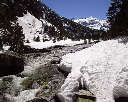 PXL073 Descente au Pont d'Espagne - Vallée du Marcadau