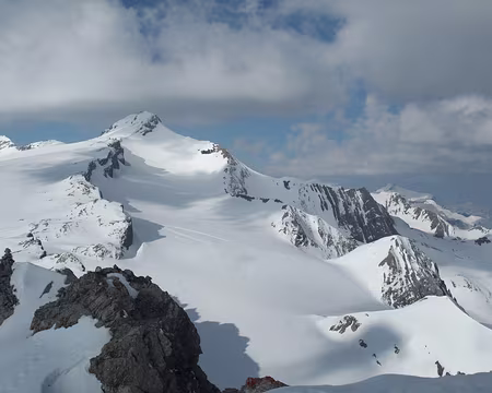 2015_0424Wildstrubel0085 vue sur le Wildhorn