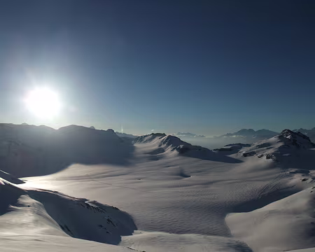 2015_0424Wildstrubel0105 le glacier de Plaine Morte