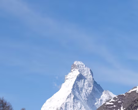 2015 05 08 - S116-111-LBO-001 Le Cervin pointe le bout du nez