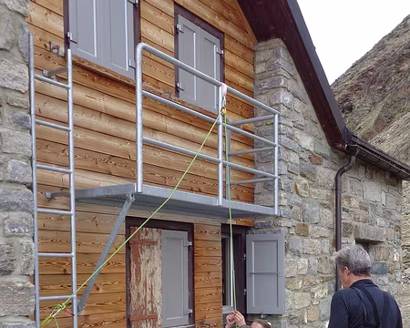 2015 05 08 - S116-175-LBO-010 Petits exercies au refuge