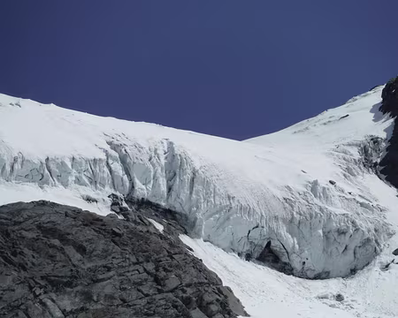 2015 05 10 - S116-470-INE-018 Encore des séracs