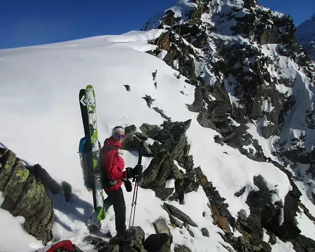 01 - 05 1er jour: C'est par là la descente