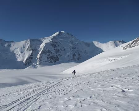 09 montée au Louwihorn