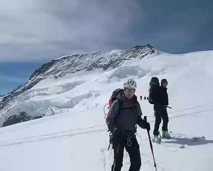 17 descente sur le Jungfraufirn