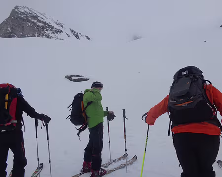 DSC02072 On tente...