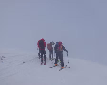 DSC02074 A la fenêtre d'en haut, on arrête et on redescend